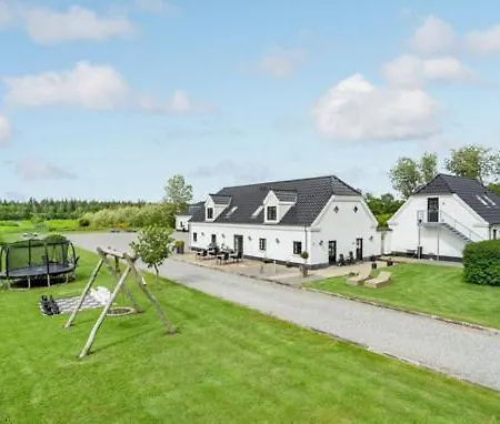 Hedegaarden 3*