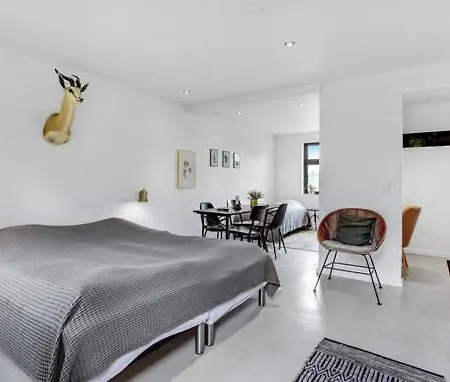 Bed & Breakfast Hedegaarden 3*