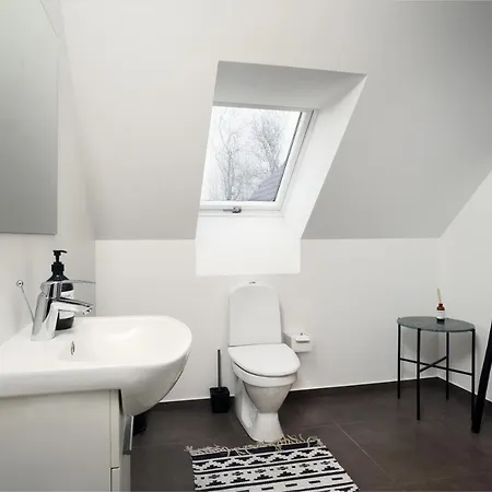 ベッド・アンド・ブレックファスト Hedegaarden 3*